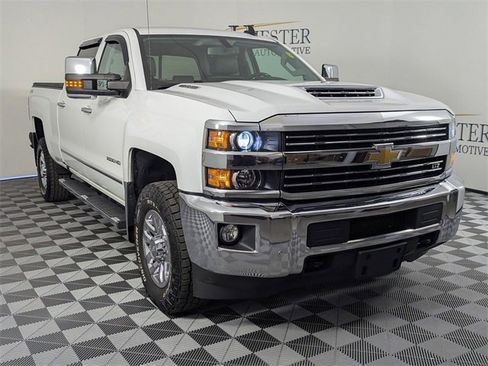 Used 2019 Chevrolet Silverado 2500 LTZ w/ Duramax Plus Package image 2