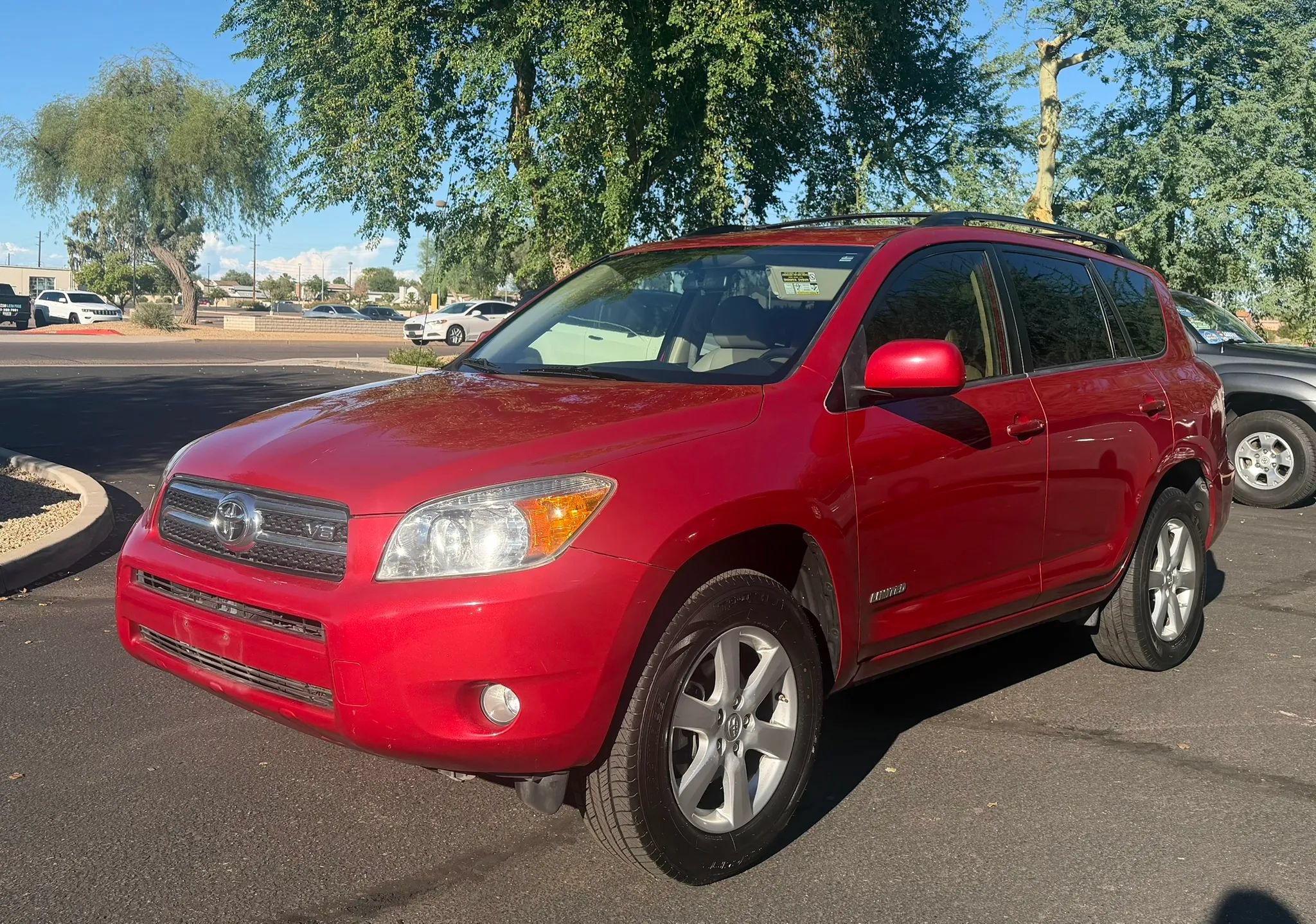 Used 2007 Toyota RAV4 Limited FWD image 1