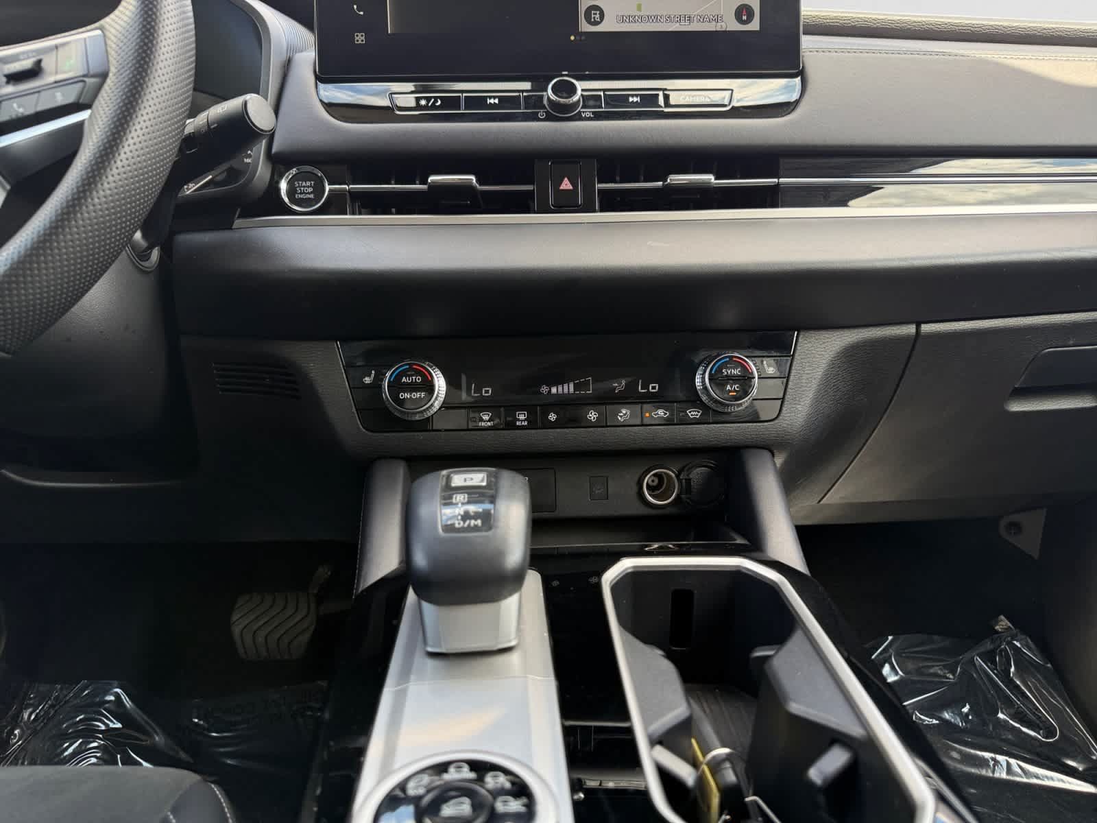 Used 2025 Mitsubishi Outlander SE AWD/4WD image 11