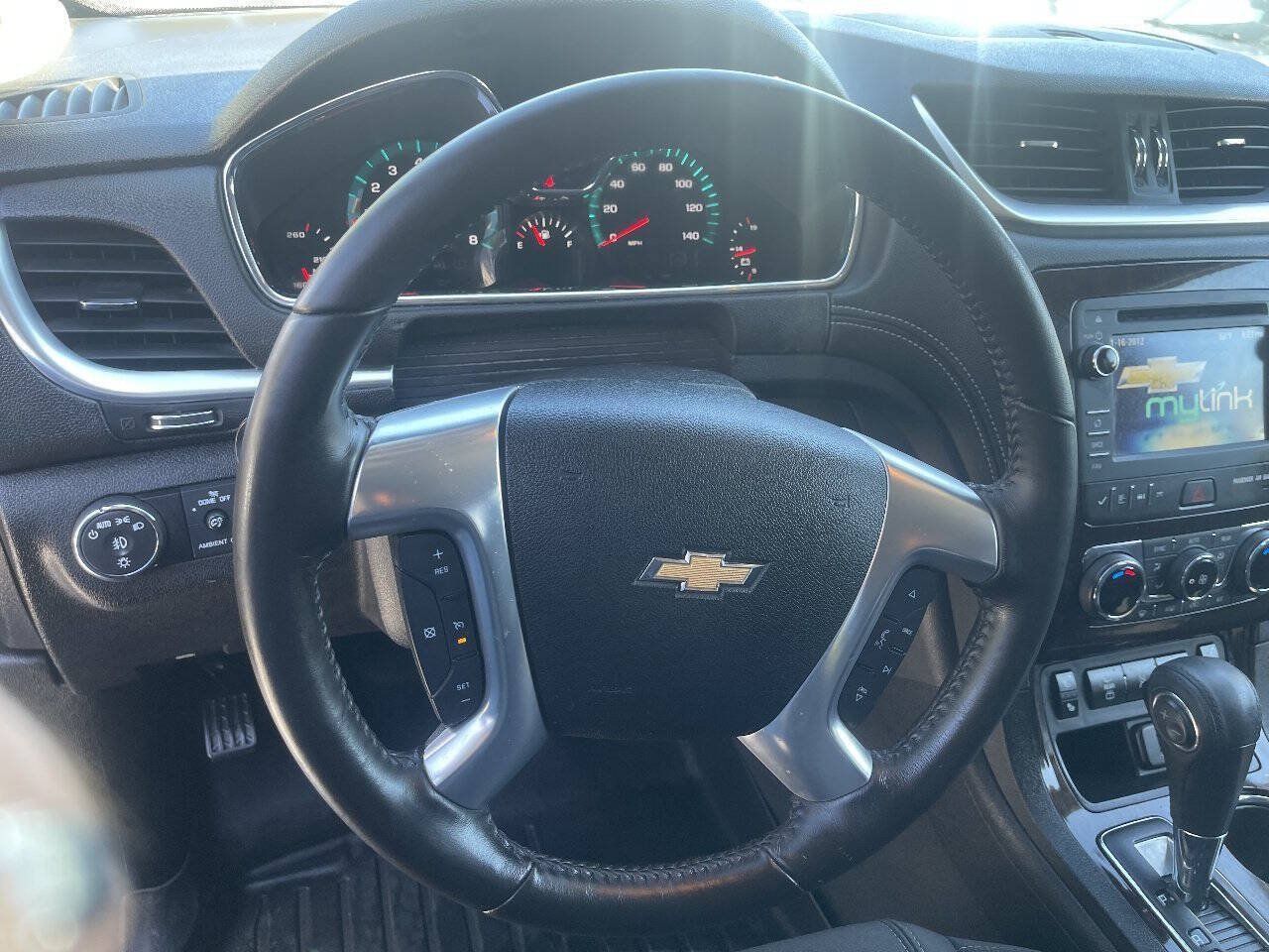 Used 2016 Chevrolet Traverse LT AWD/4WD image 13