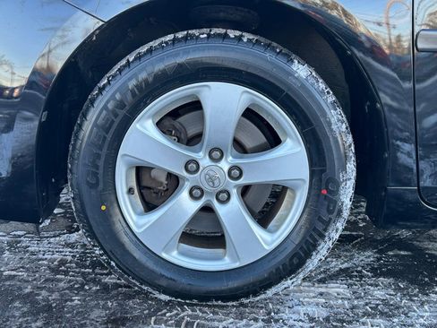 Used 2012 Toyota Sienna image 10