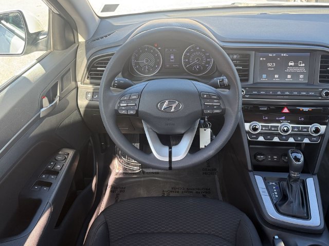 Used 2020 Hyundai Elantra SEL w/ Cargo Package (C1) FWD image 14