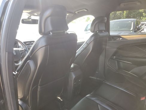 Used 2015 Lincoln MKC FWD w/ Equipment Group 101A Select image 10