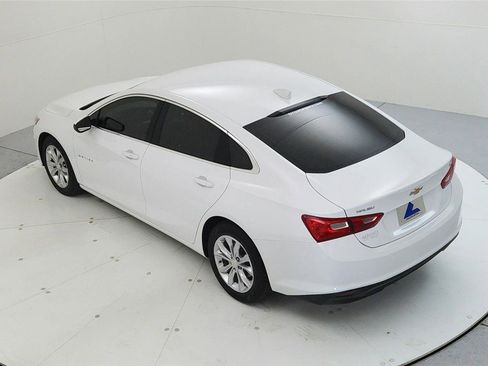 Used 2023 Chevrolet Malibu LT image 14