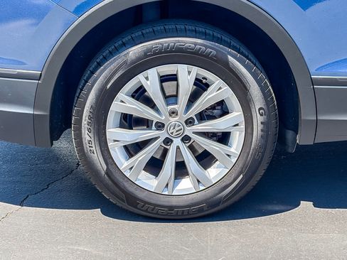 Used 2019 Volkswagen Tiguan SE FWD image 10