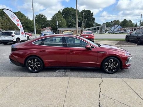 Used 2024 Hyundai Sonata SEL AWD/4WD image 7