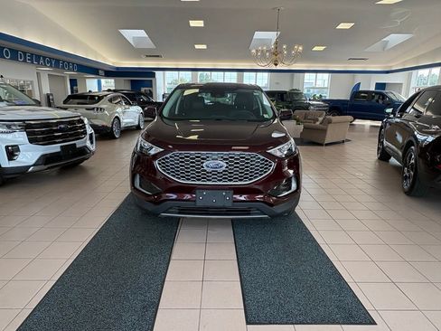 Used 2023 Ford Edge SEL AWD/4WD image 8