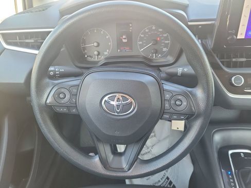 Used 2024 Toyota Corolla LE image 23