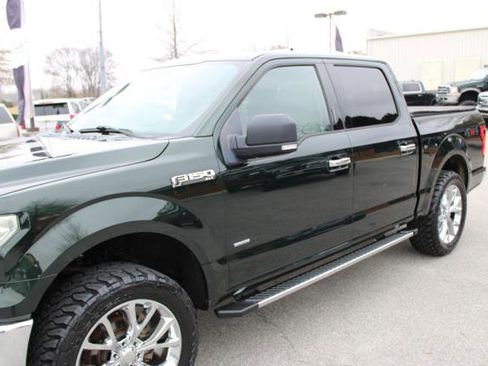 Used 2016 Ford F150 XLT w/ Equipment Group 302A Luxury image 9