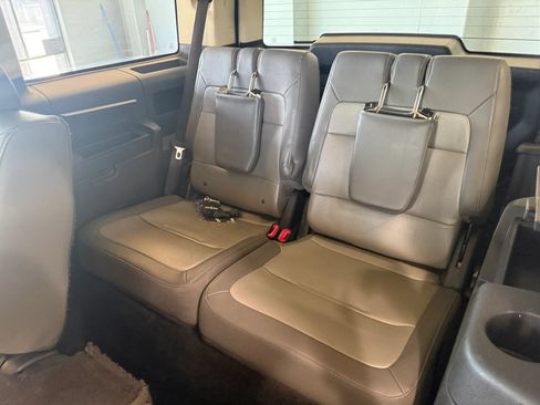 Used 2017 Ford Flex SEL w/ Equipment Group 202A FWD image 11
