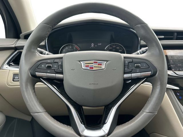 Used 2021 Cadillac XT6 Premium Luxury AWD/4WD image 21