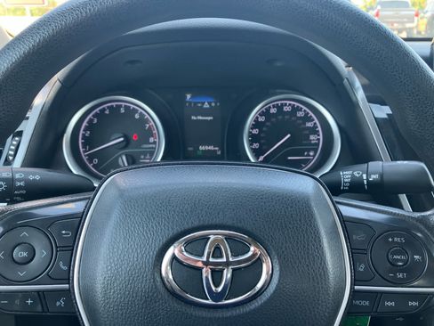 Used 2023 Toyota Camry LE FWD image 15