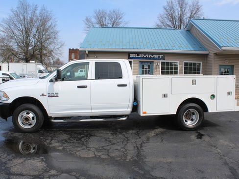 Used 2018 RAM 3500 Tradesman w/ Max Tow Package image 2