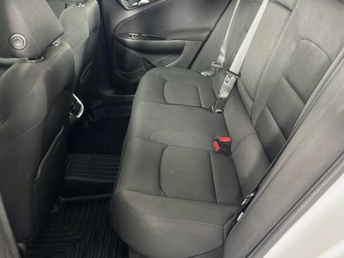 Used 2022 Chevrolet Malibu LT FWD image 18