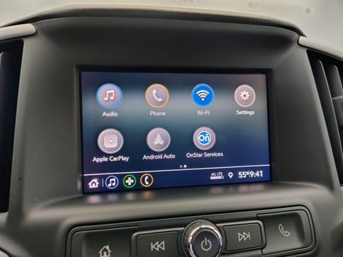 Used 2021 GMC Terrain SLE w/ Driver Convenience Package image 3