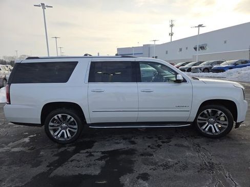 Used 2017 GMC Yukon XL Denali w/ Open Road Package image 26