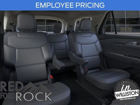 New 2026 Ford Explorer Active w/ Active Comfort Package AWD/4WD image 11