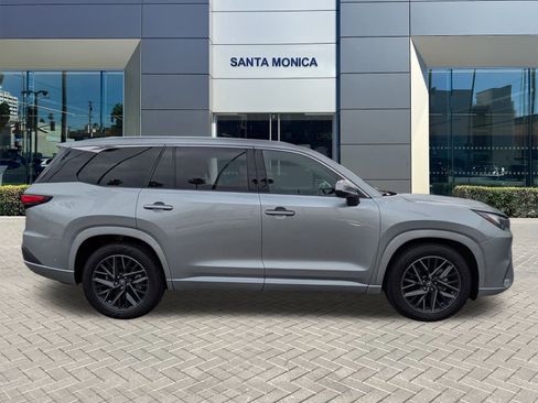 Used 2024 Lexus TX 350 FWD image 4