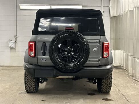 Certified 2022 Ford Bronco Black Diamond image 4