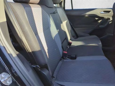 Used 2019 Volkswagen Tiguan S image 27