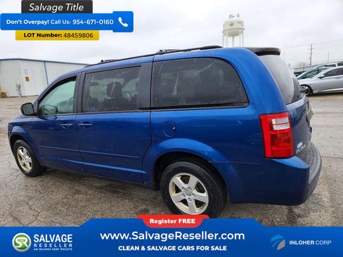 Used 2010 Dodge Grand Caravan Hero w/ Popular Equipment Group image 3