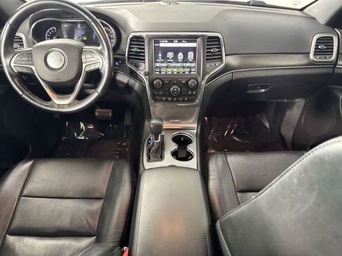 Used 2018 Jeep Grand Cherokee Limited w/ Luxury Group II image 23