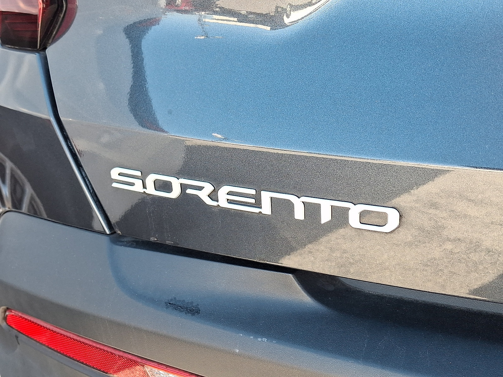 Certified 2023 Kia Sorento LX AWD/4WD image 10