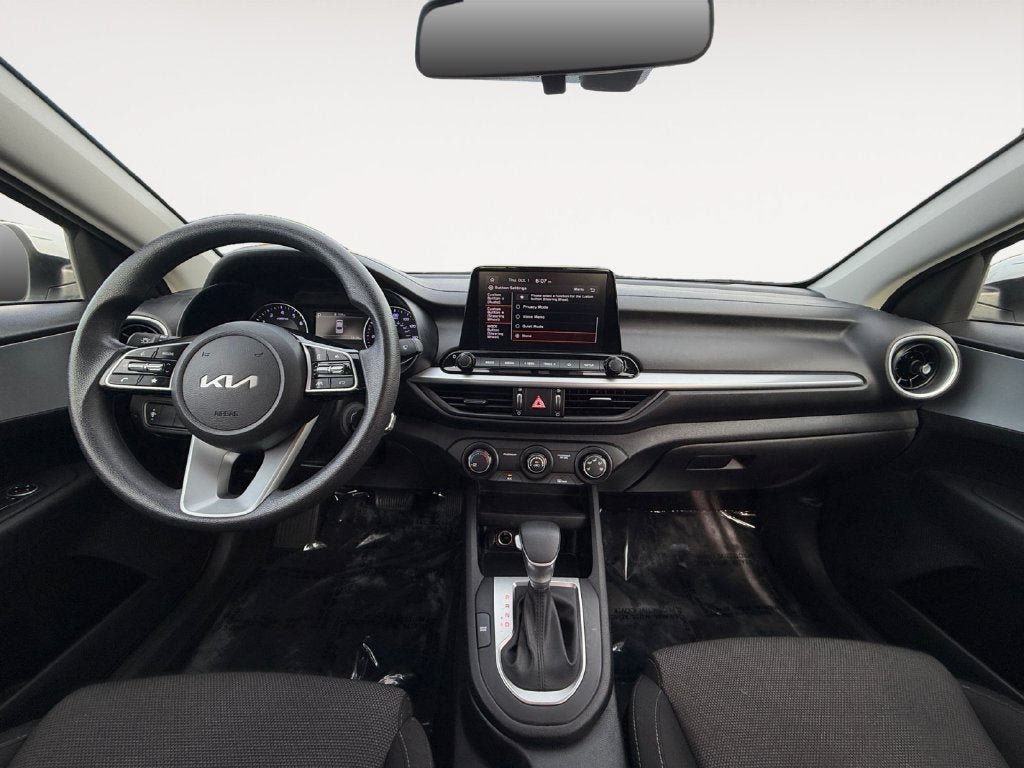 Used 2023 Kia Forte LXS FWD image 12