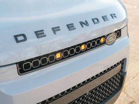 New 2026 Land Rover Defender 110 image 15