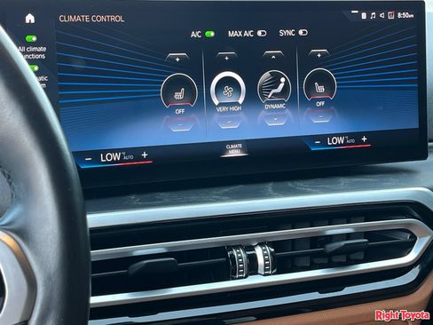 Used 2023 BMW 330i Sedan w/ M Sport Package RWD image 27