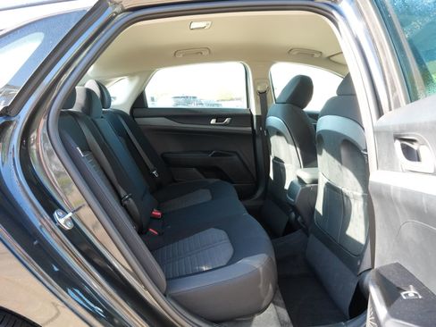 Used 2025 Kia K5 LXS image 23