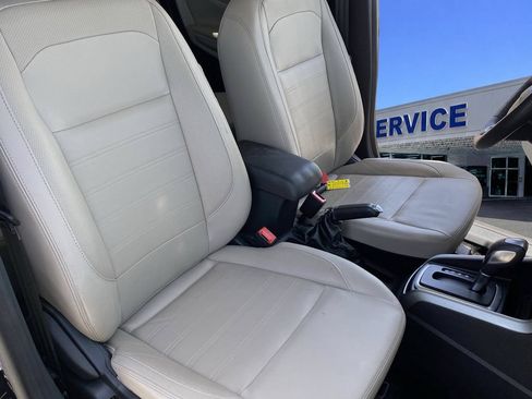 Used 2020 Ford EcoSport Titanium AWD/4WD image 33