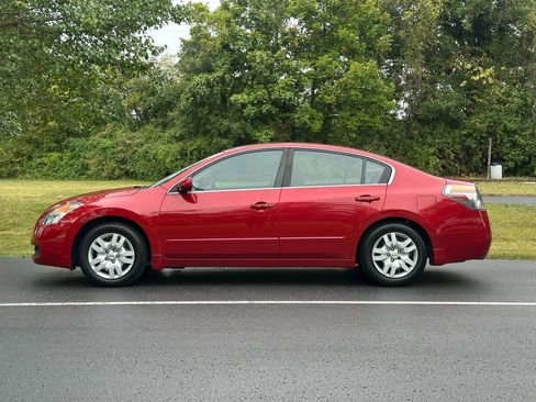 Used 2009 Nissan Altima 2.5 S w/ Convenience Pkg image 9