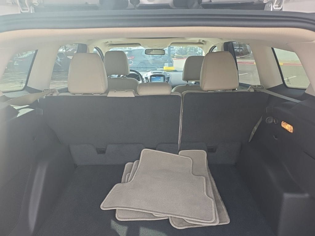 Used 2016 Ford Escape Titanium w/ Equipment Group 301A AWD/4WD image 24