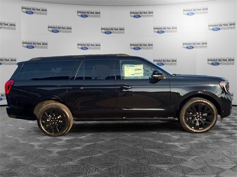 New 2025 Ford Expedition Max Platinum w/ Stealth Appearance Package image 6