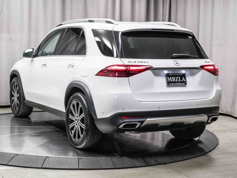 Used 2026 Mercedes-Benz GLE 450e 4MATIC image 2