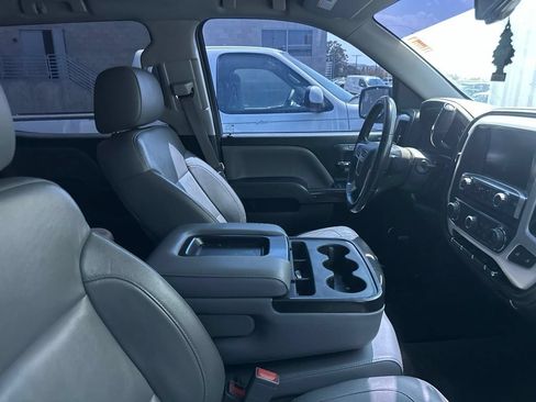Used 2015 GMC Sierra 1500 SLT w/ SLT Crew Cab Value Package AWD/4WD image 7