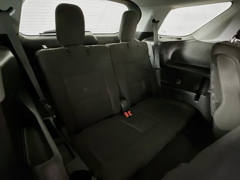 Certified 2022 Ford Explorer XLT w/ Class IV Trailer Tow Package image 25