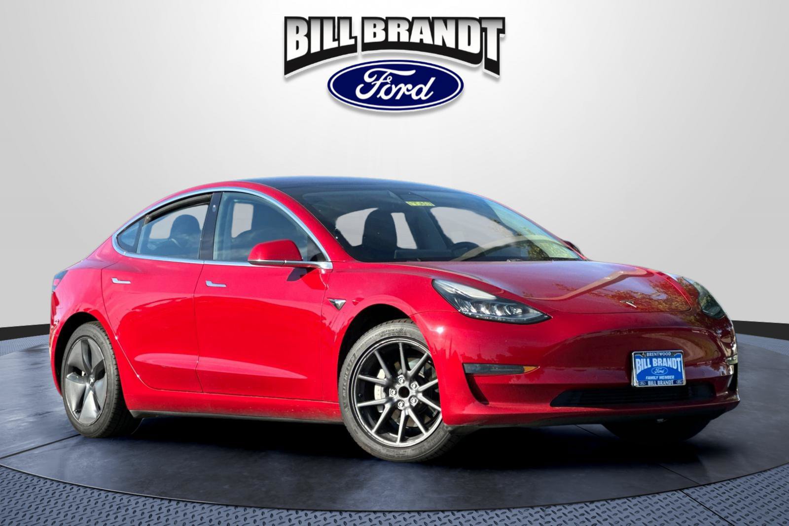 Used 2018 Tesla Model 3 Long Range RWD image 1