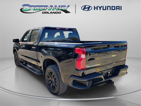 Used 2024 Chevrolet Silverado 1500 Custom image 3