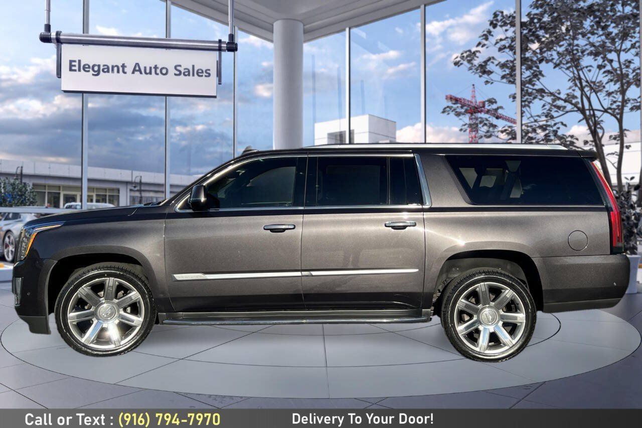 Used 2017 Cadillac Escalade ESV Luxury AWD/4WD image 8