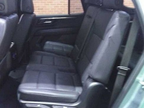 Used 2025 Chevrolet Tahoe LT AWD/4WD image 14