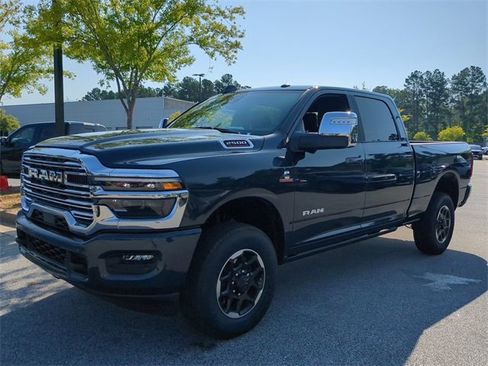 New 2025 RAM 2500 Laramie image 7