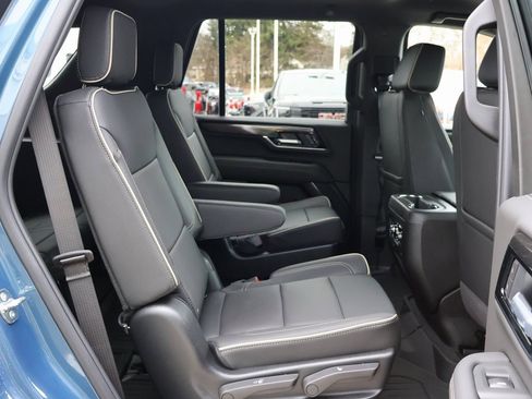 New 2026 GMC Yukon Elevation w/ LPO, Floor Liner Package image 38