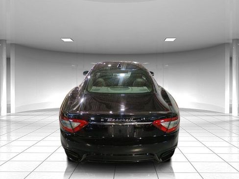 Used 2018 Maserati GranTurismo Sport image 5