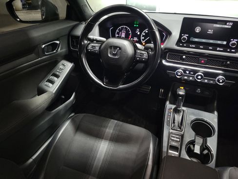 Used 2022 Honda Civic Sport image 12