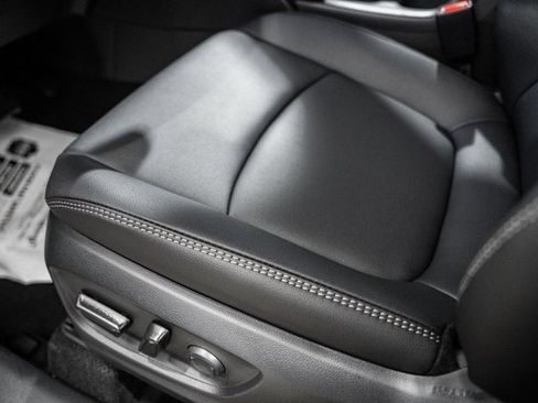 New 2026 Toyota Corolla Cross XLE image 32