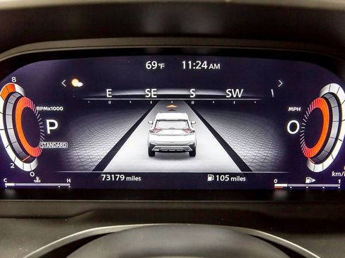 Used 2023 Nissan Rogue Platinum w/ Platinum Premium Package image 18