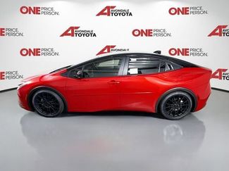 New 2026 Toyota Prius Plug-In Hybrid FWD video 4