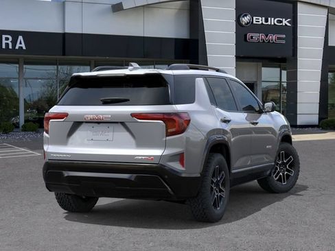 New 2026 GMC Terrain AT4 AWD/4WD image 4